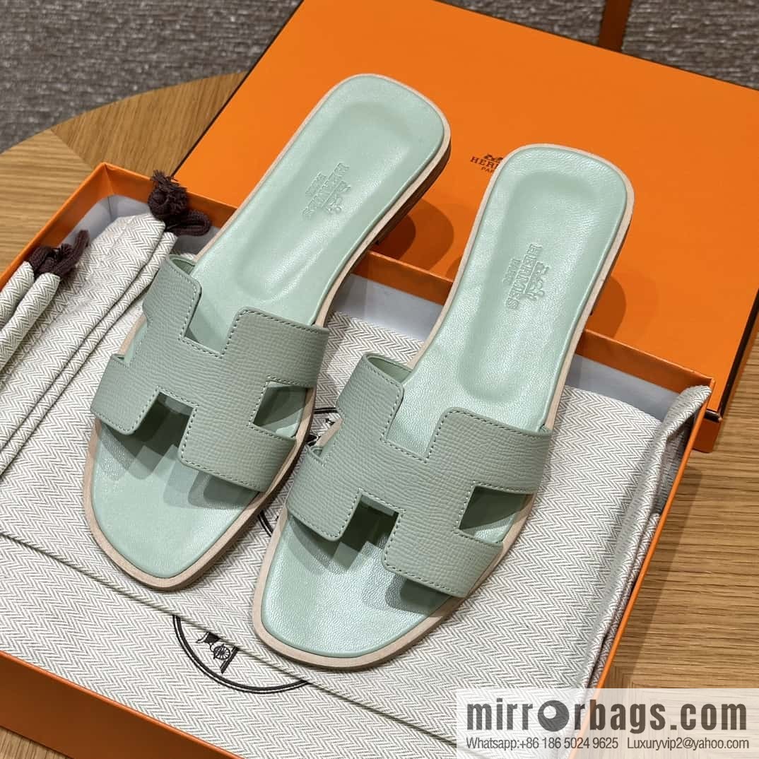 HERMES 181 Oran Sandals, Mint Green/6u/Menthe Palm Print/Epsom