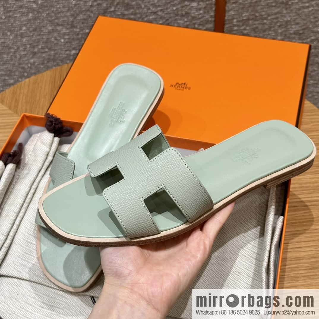 HERMES 181 Oran Sandals, Mint Green/6u/Menthe Palm Print/Epsom