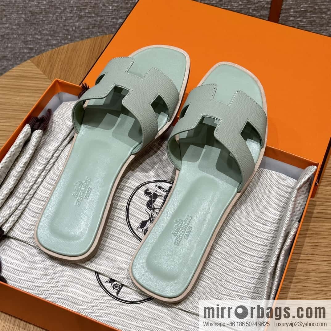 HERMES 181 Oran Sandals, Mint Green/6u/Menthe Palm Print/Epsom