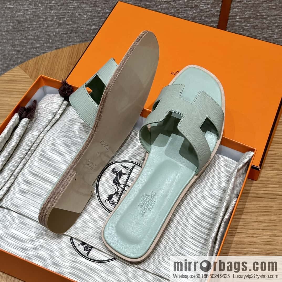 HERMES 181 Oran Sandals, Mint Green/6u/Menthe Palm Print/Epsom