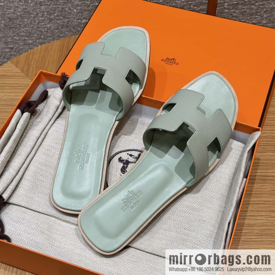 HERMES 181 Oran Sandals, Mint Green/6u/Menthe Palm Print/Epsom