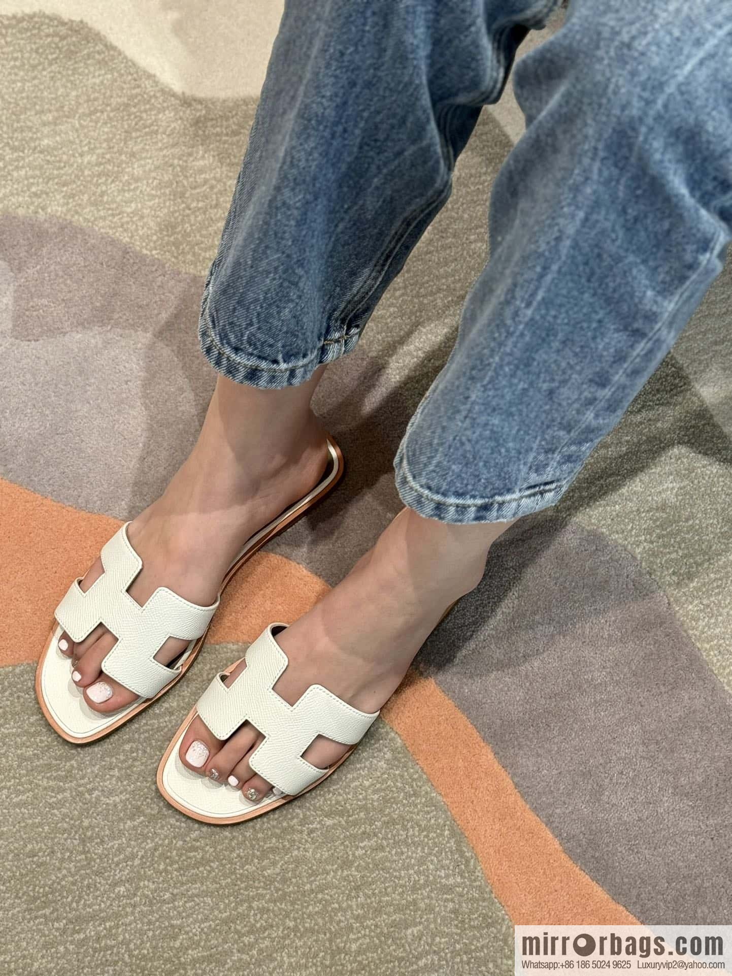 HERMES 181 Oran Slippers 01/Blanc/Pure White Epsom/Palmprint