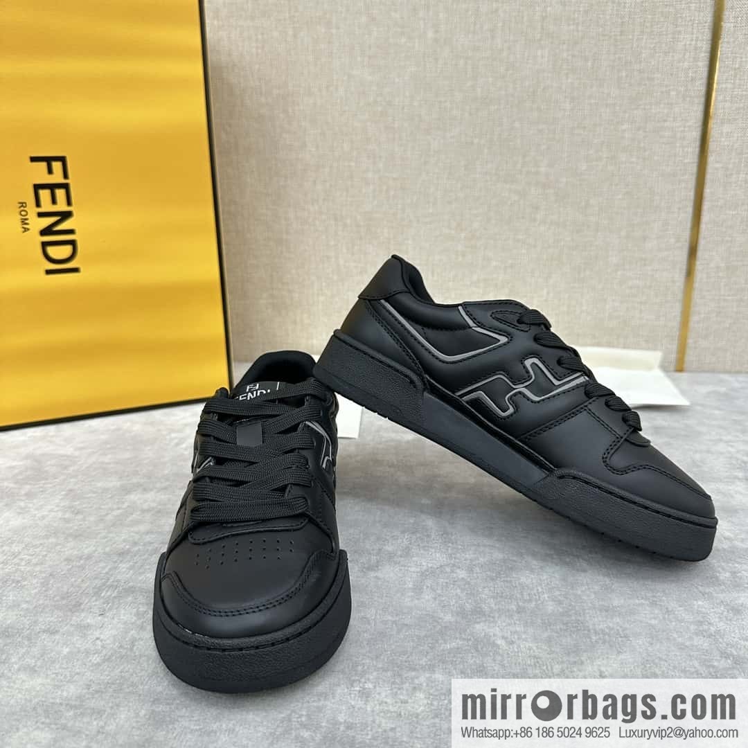FD new products, couple models, retro contrasting sports shoes and board shoes.