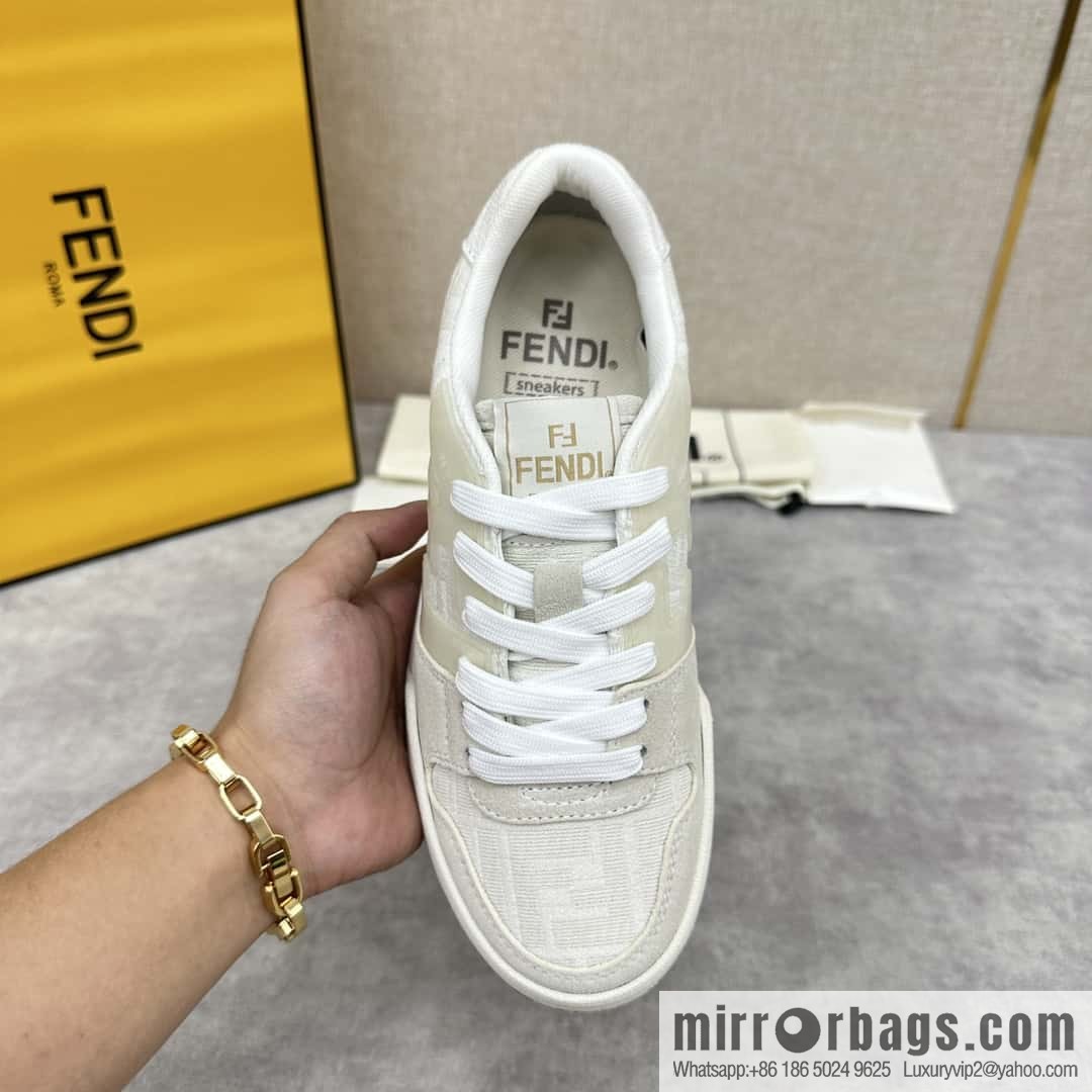 FD new products, couple models, retro contrasting sports shoes and board shoes.