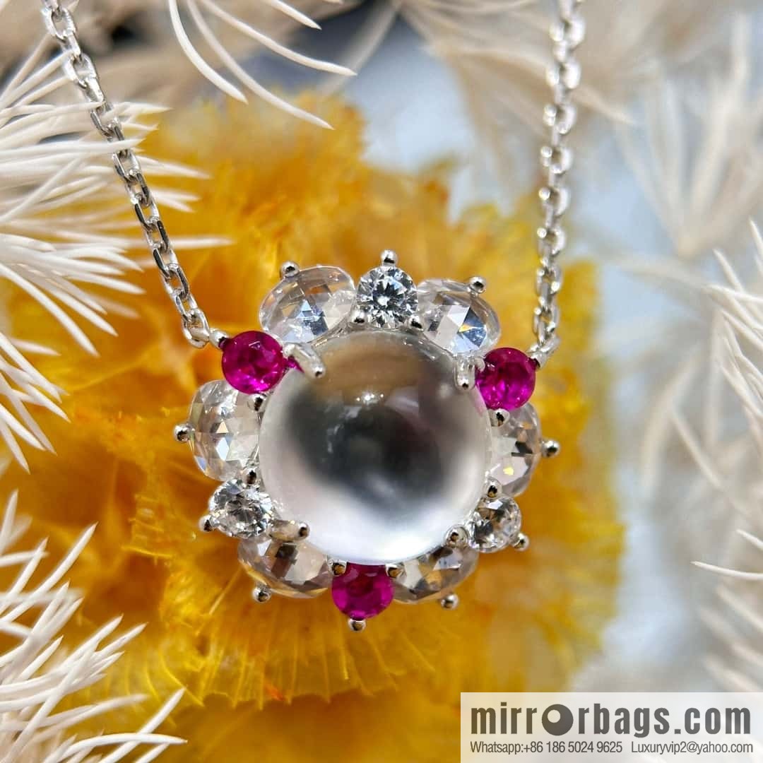 ❗️New ❗️ ☀️ color treasure three red diamond foam jade necklace ☀️