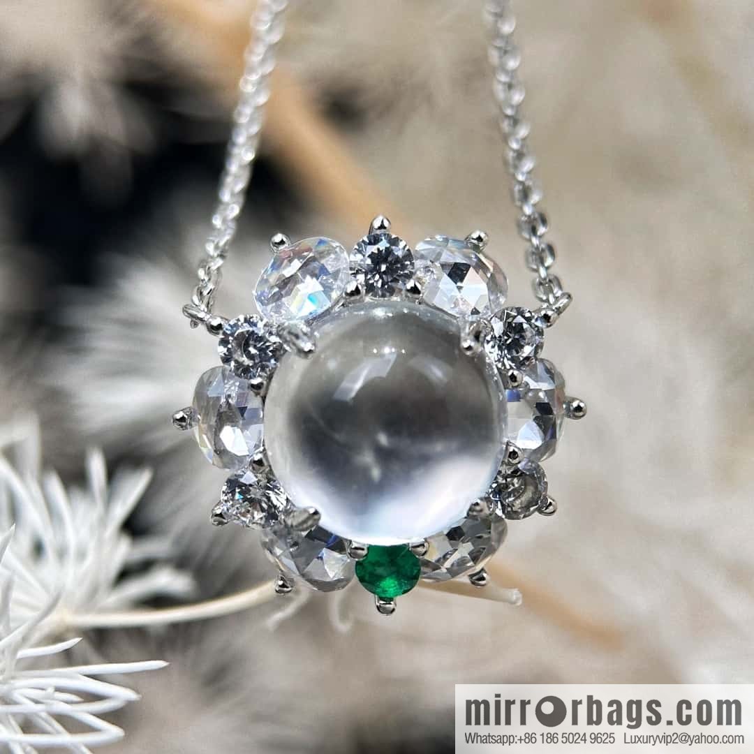 ❗️New ❗️ ☀️ color treasure three red diamond foam jade necklace ☀️