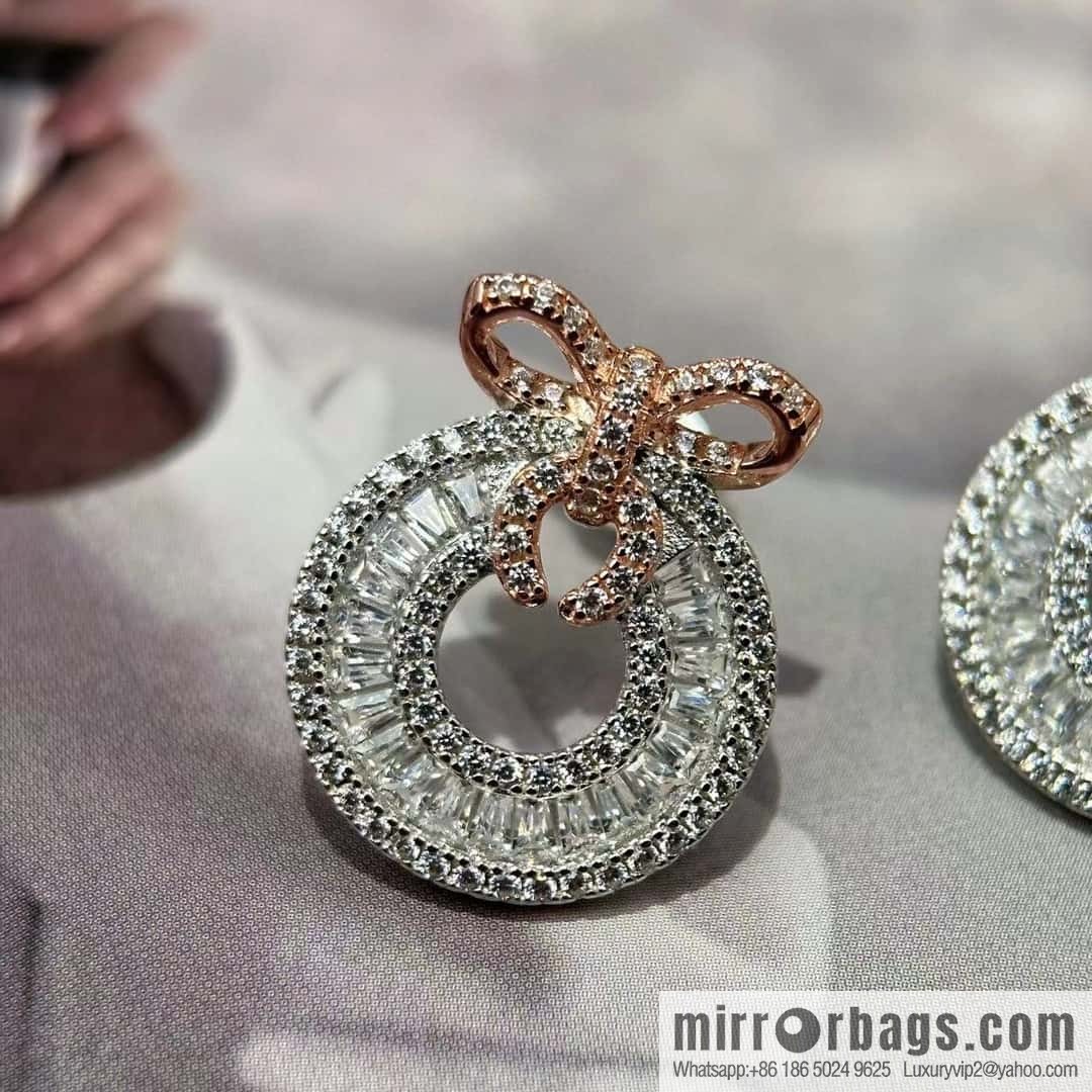 ❗️New ❗️ ☀️ rose gold round bow stud earrings ☀️