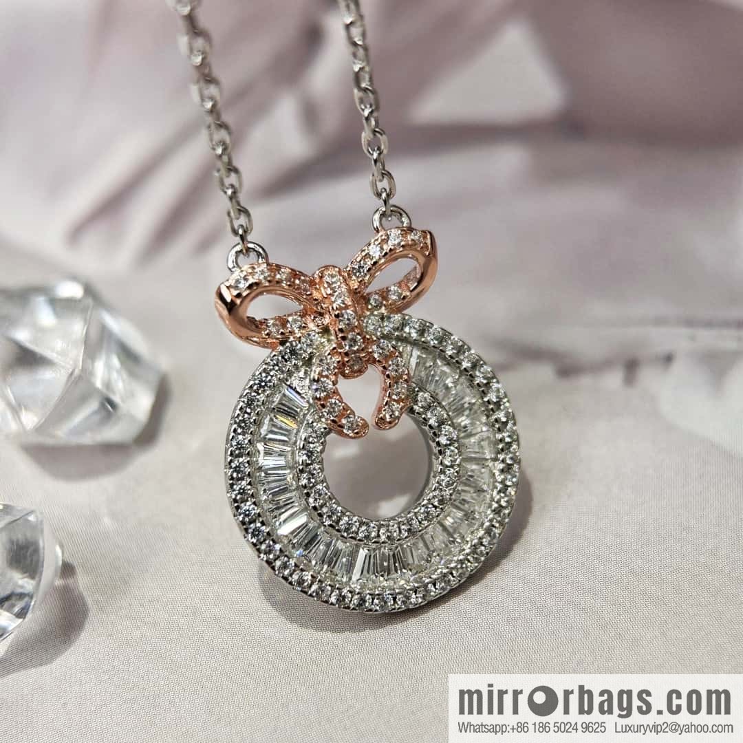 ❗️New ❗️ ☀️ Rose Gold Round Bow Necklace