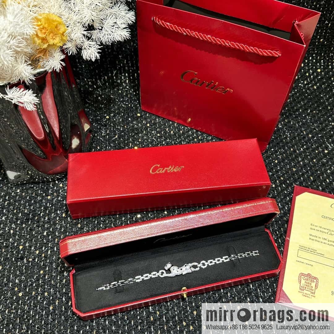 ❗New ❗ ☀ Cartier Cartier Jungle Series Full Diamond Leopard Necklace, Bracelet ☀