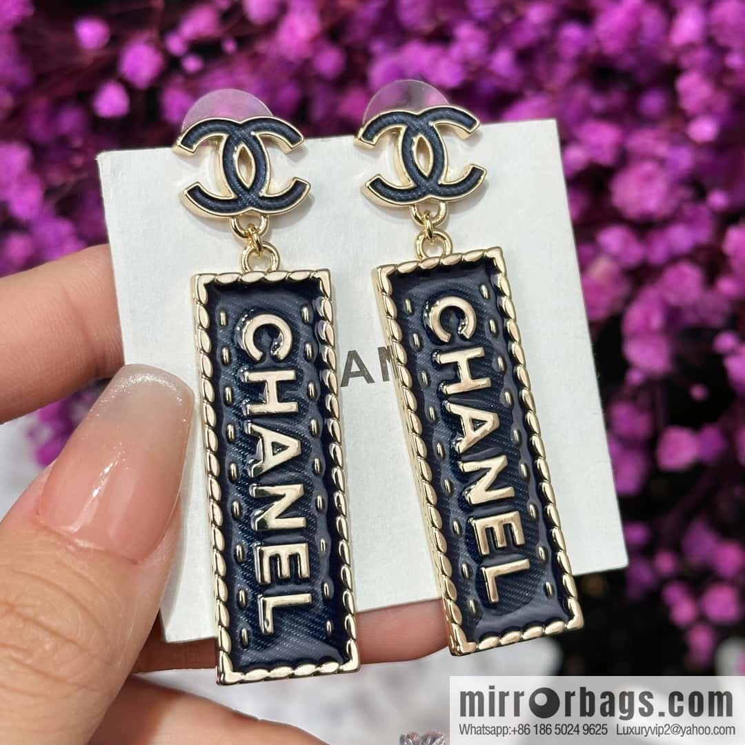 ❗️New ❗️☀️ new ☑️ chanel c2 double c denim strip letter stud earrings ☀️