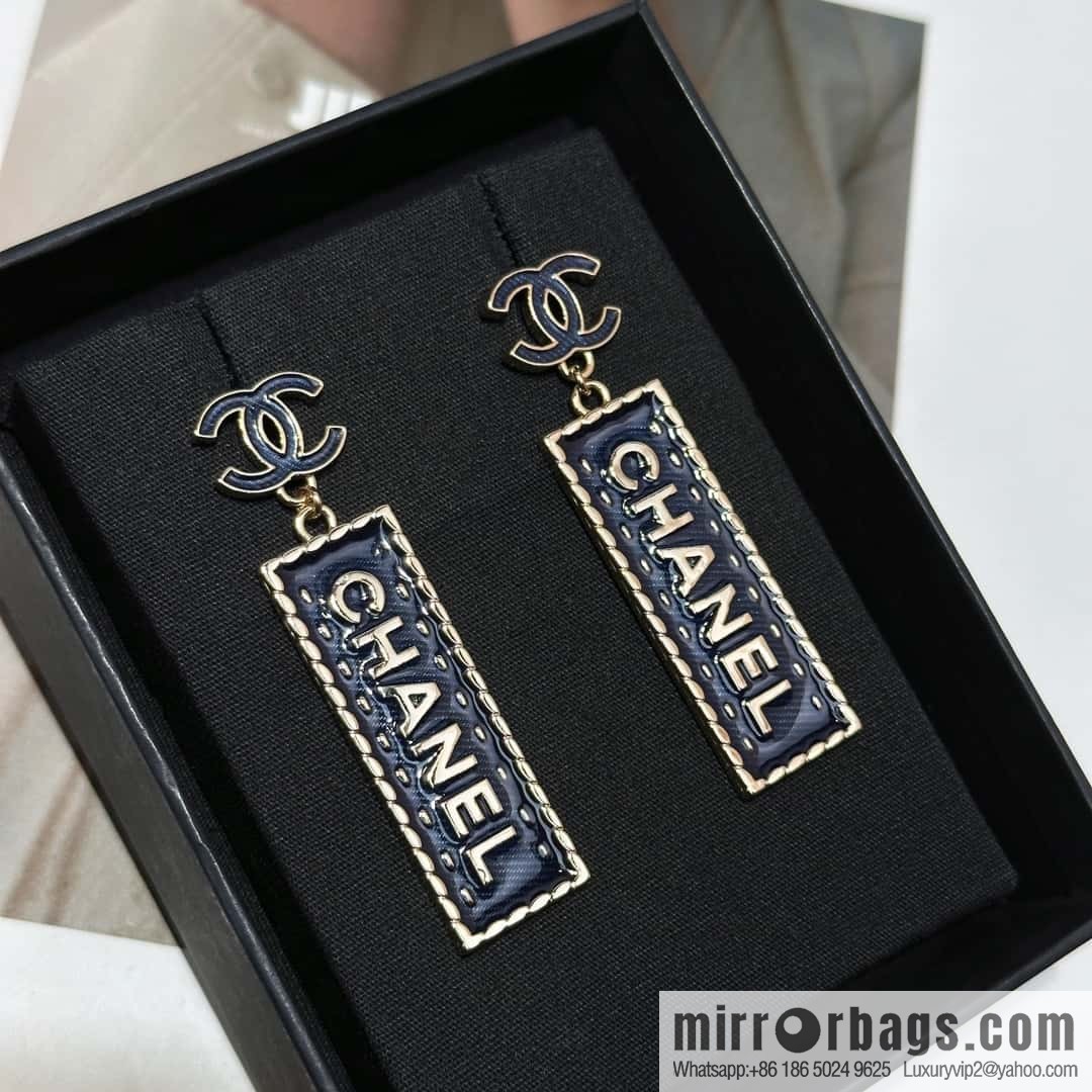 ❗️New ❗️☀️ new ☑️ chanel c2 double c denim strip letter stud earrings ☀️