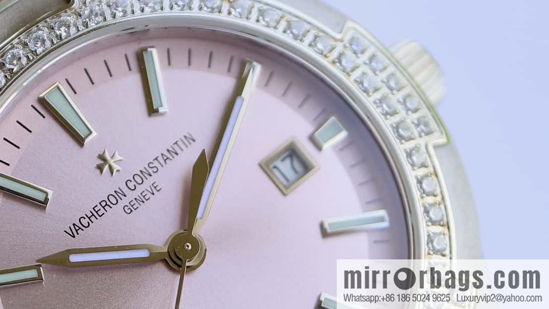 VC Vacheron Constantin's new Overseas vertical and horizontal series [Model] 4600V/4605v-200R/ACAL.1088/1 self-winding integrated movement