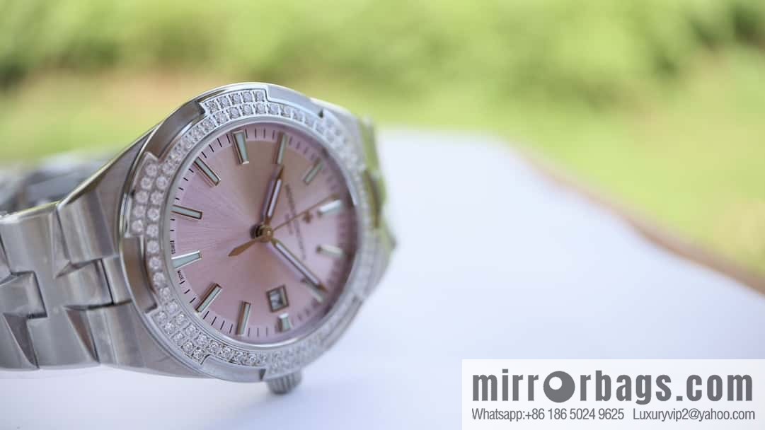 VC Vacheron Constantin's new Overseas vertical and horizontal series [Model] 4600V/4605v-200R/ACAL.1088/1 self-winding integrated movement