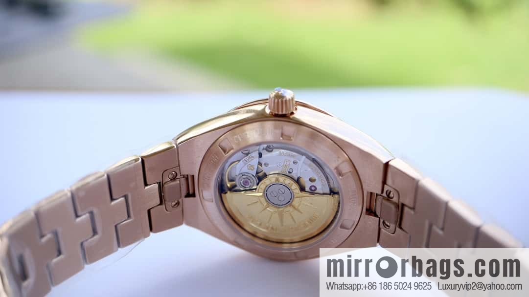 VC Vacheron Constantin's new Overseas vertical and horizontal series [Model] 4600V/4605v-200R/ACAL.1088/1 self-winding integrated movement