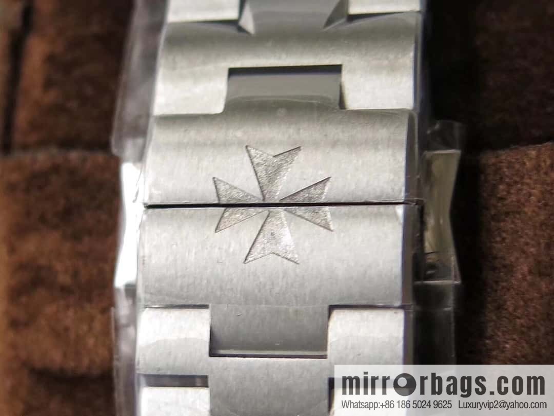 TWA Vacheron Constantin, a replica of the multifunctional watch 1222 - SC movement