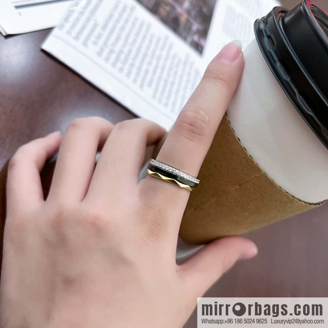 ❗️New ❗️ (one) GRAFF three-layer diamond ring