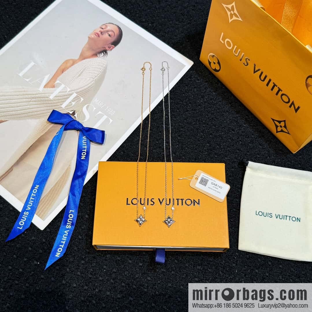 ❗️New ❗️ ☀ Original ☀ Louis Vuitton Louis Vuitton rhombus gray shell necklace ☀