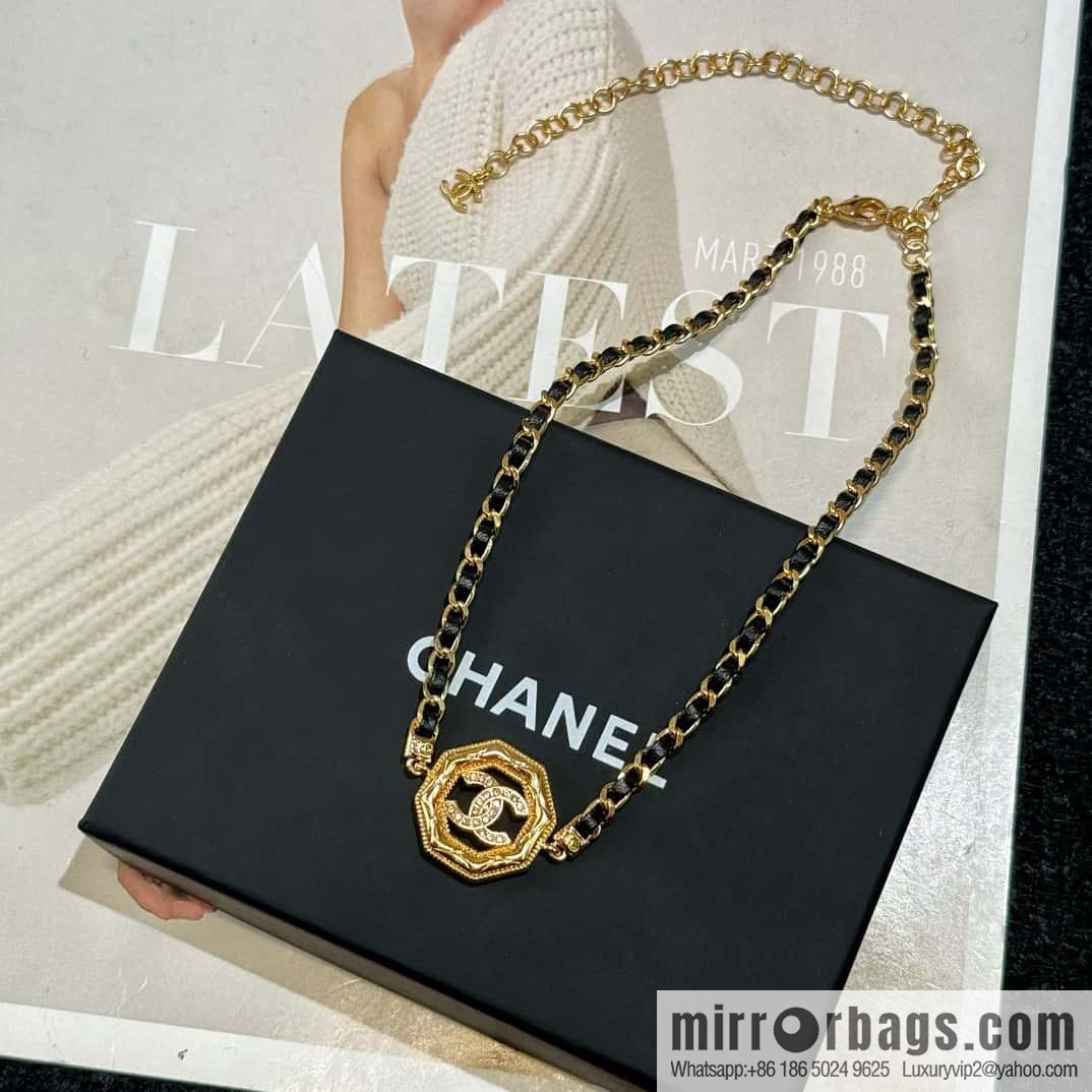 New ☑️ CHANEL double C octagonal black leather rope necklace
