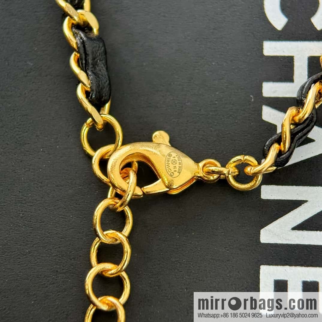New ☑️ CHANEL double C octagonal black leather rope necklace