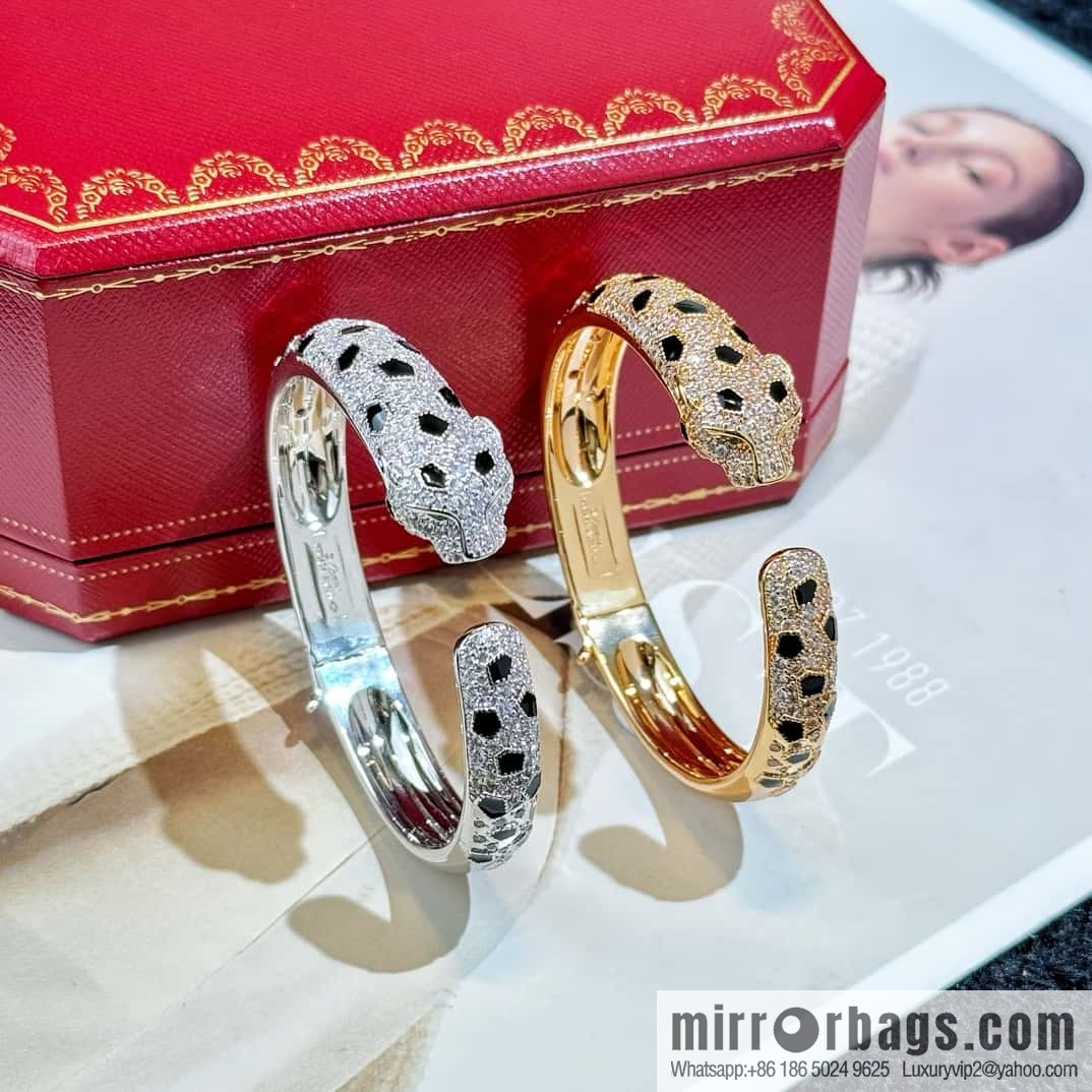 ❗️CNC version ❗️ ☀️ delivery of a full set of Cartier packaging ☀️ Cartier Cartier full diamond leopard bracelet ☀️