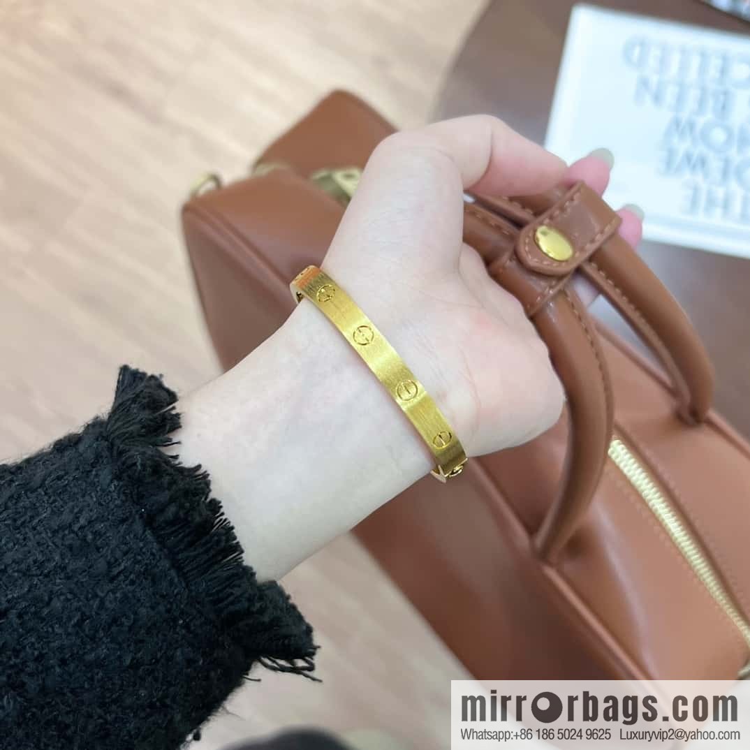 ❗️New ❗️ ☀️ ☀️ Cartier brushed LOVE bracelet ☀️