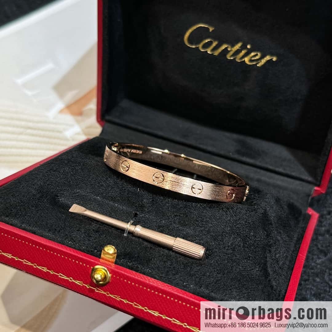 ❗️New ❗️ ☀️ ☀️ Cartier brushed LOVE bracelet ☀️