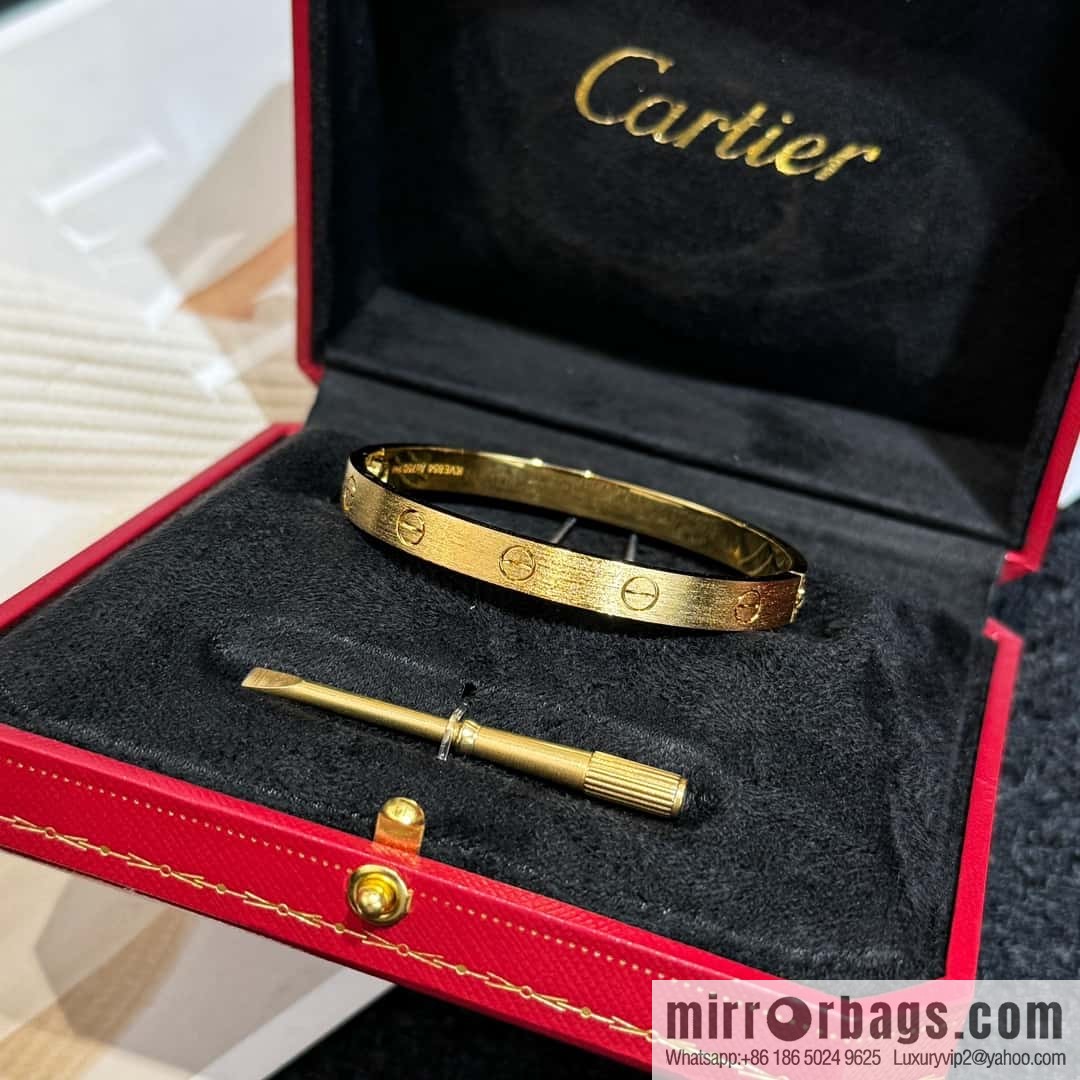 ❗️New ❗️ ☀️ ☀️ Cartier brushed LOVE bracelet ☀️