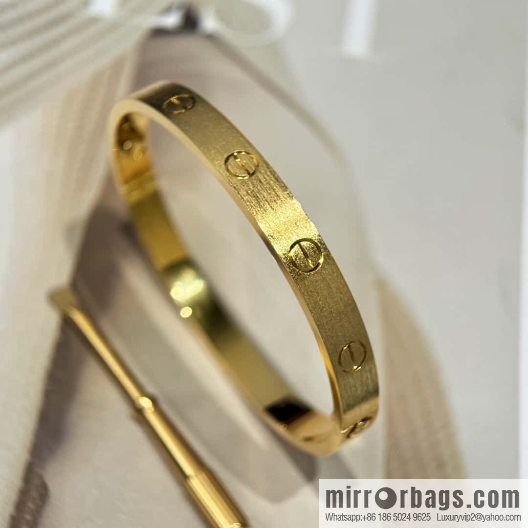 ❗️New ❗️ ☀️ ☀️ Cartier brushed LOVE bracelet ☀️