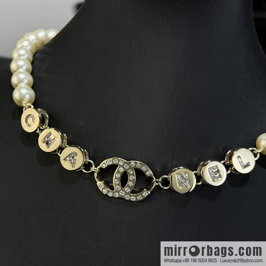 ❗️New ❗️ Chanel necklace ☀️ new ☑️ Chanel double c pearl necklace ☀️