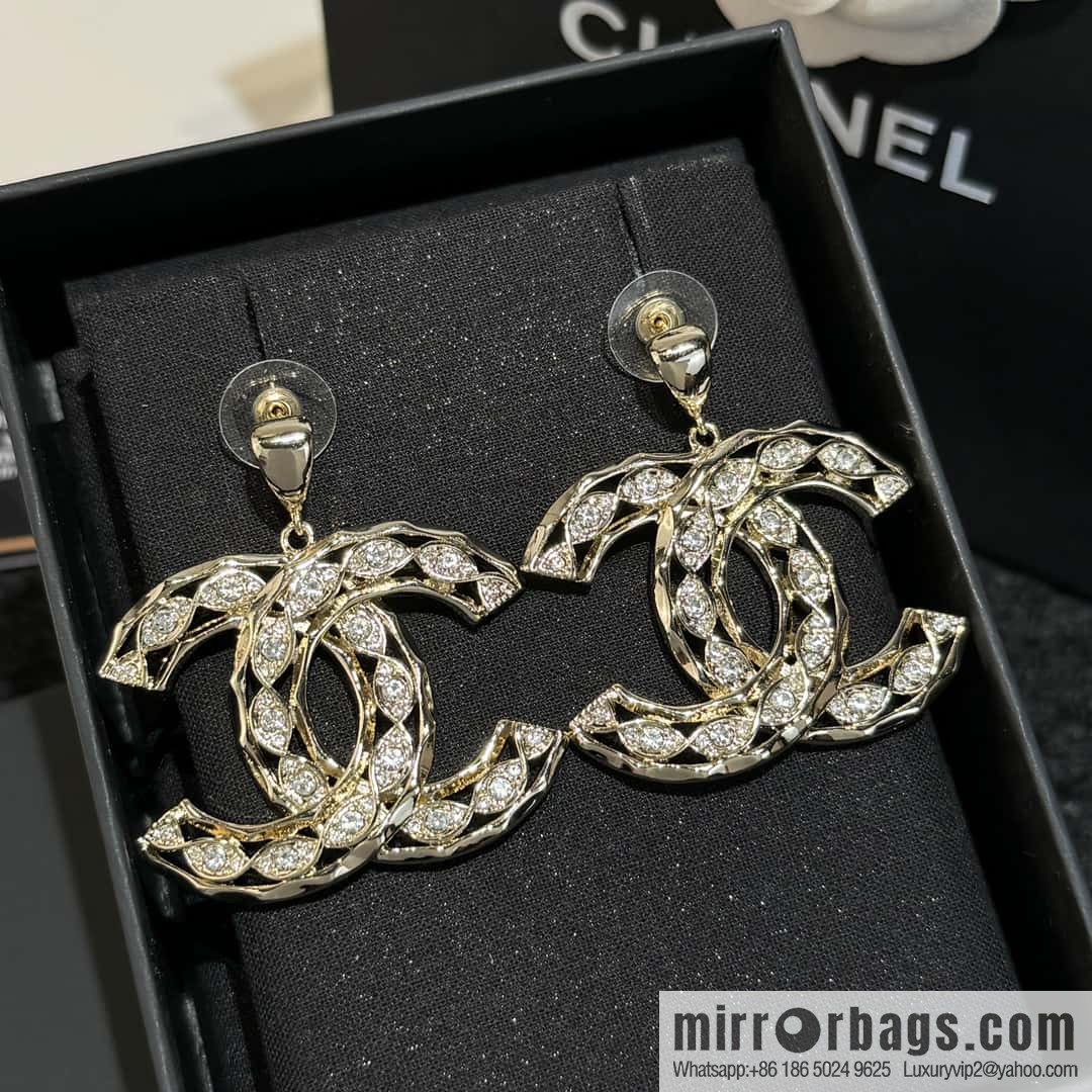 ❗️New ❗️ ☀️ new ☑️ Chanel C2 gold double c stud earrings ☀️