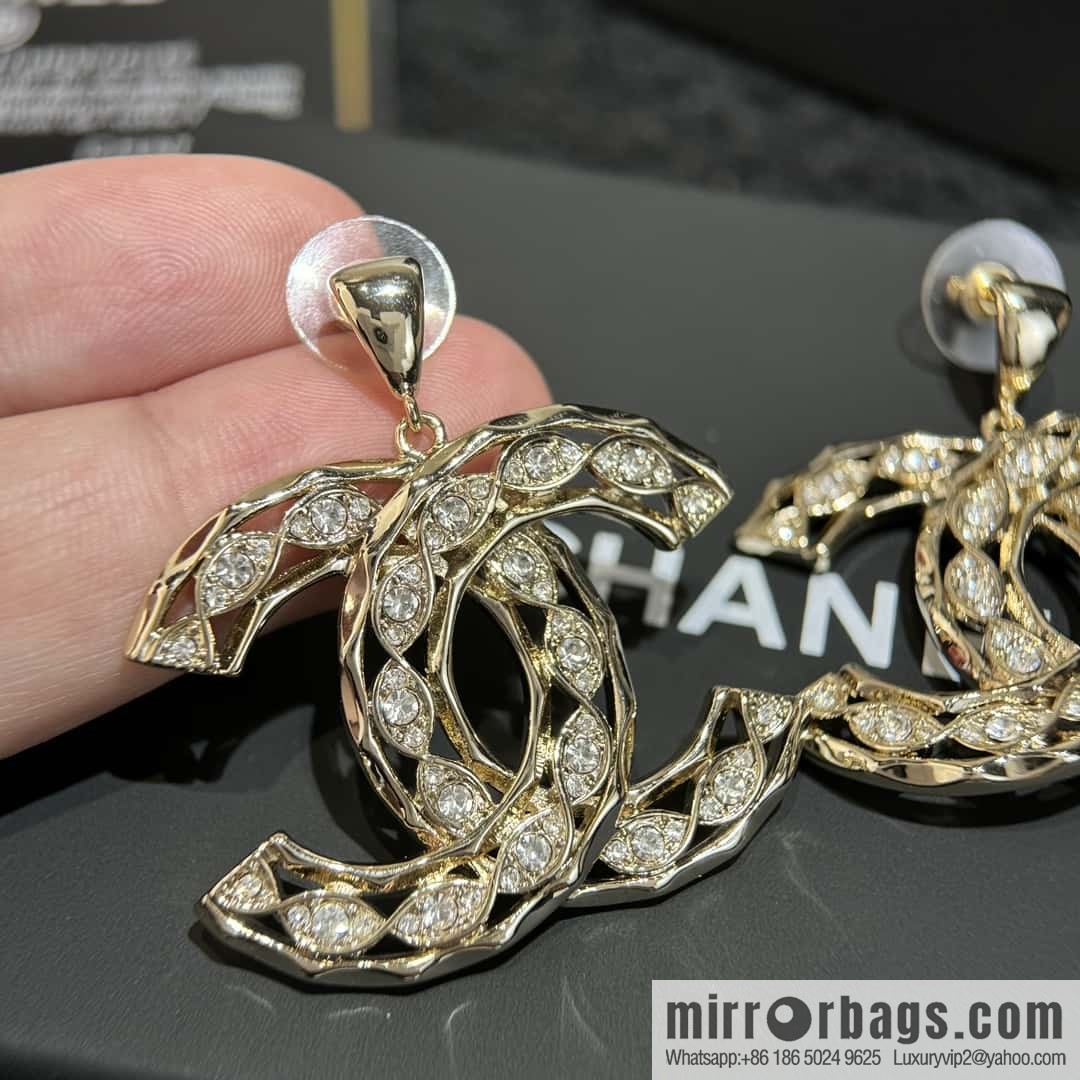 ❗️New ❗️ ☀️ new ☑️ Chanel C2 gold double c stud earrings ☀️