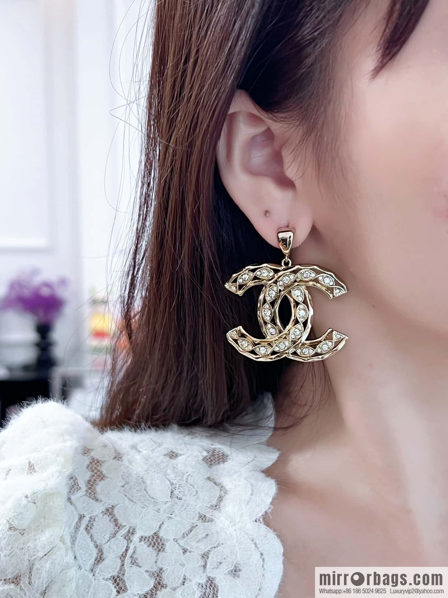 ❗️New ❗️ ☀️ new ☑️ Chanel C2 gold double c stud earrings ☀️