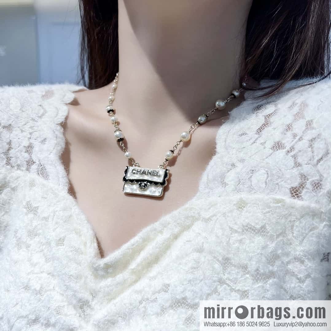 ❗️New ❗️☀️ New ☑️ Chanel bag pearl necklace ☀️
