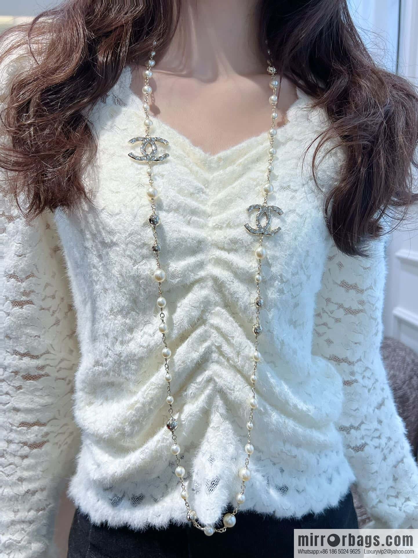 ❗️New ❗️ Chanel sweater chain necklace ☀️ new ☑️ Chanel double c pearl sweater chain necklace ☀️