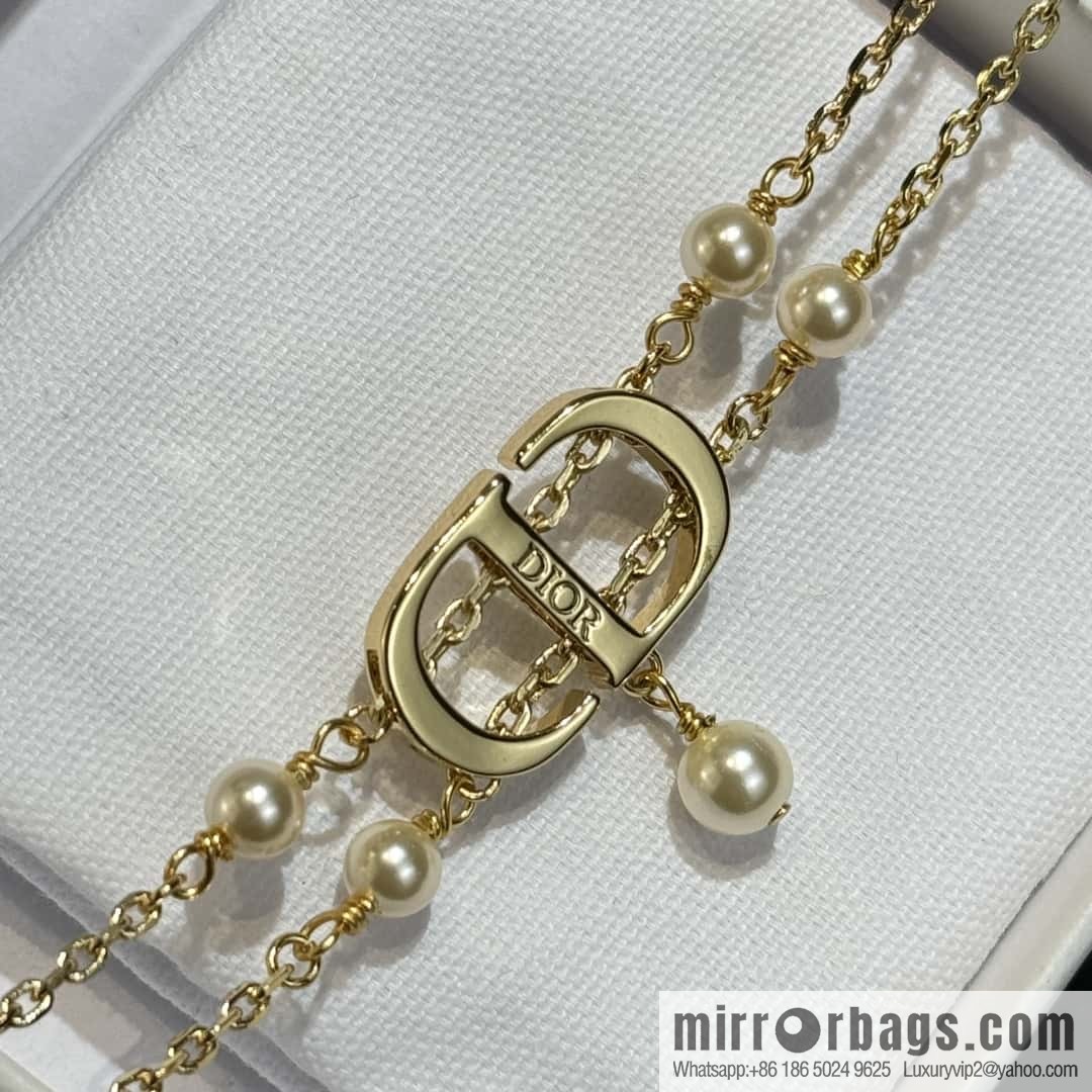 New ☑️ DIOR CD double pearl bracelet