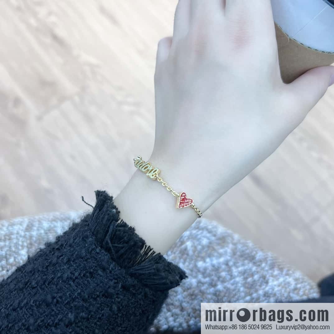 New Dior CD Alphabet Peach Heart Love Bracelet Necklace