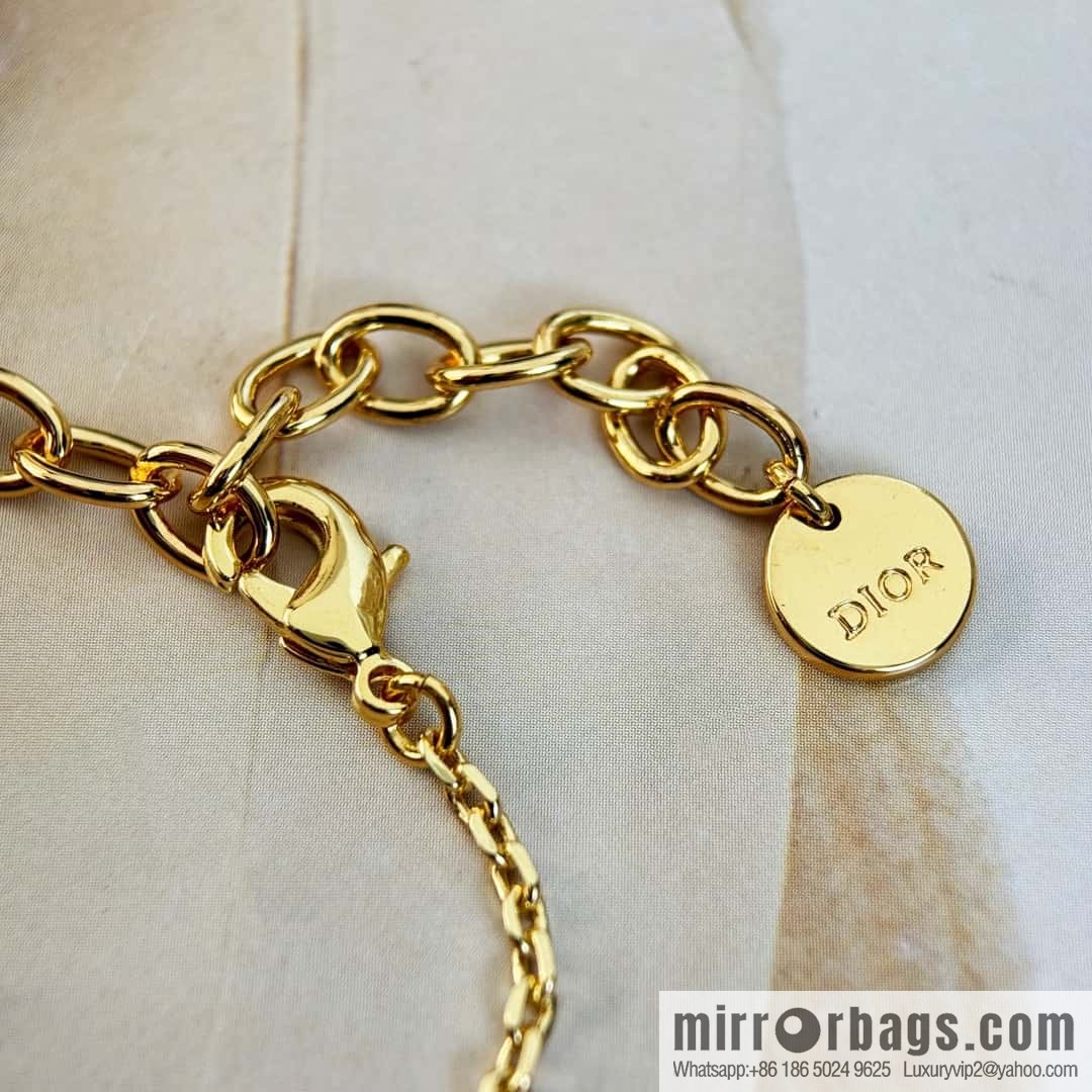 New Dior CD Alphabet Peach Heart Love Bracelet Necklace