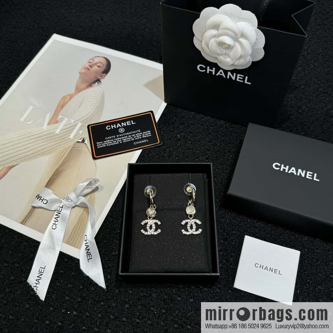 ❗️New ❗️ new ☑️ chanel c3 double c peach heart love stud earrings ☀️