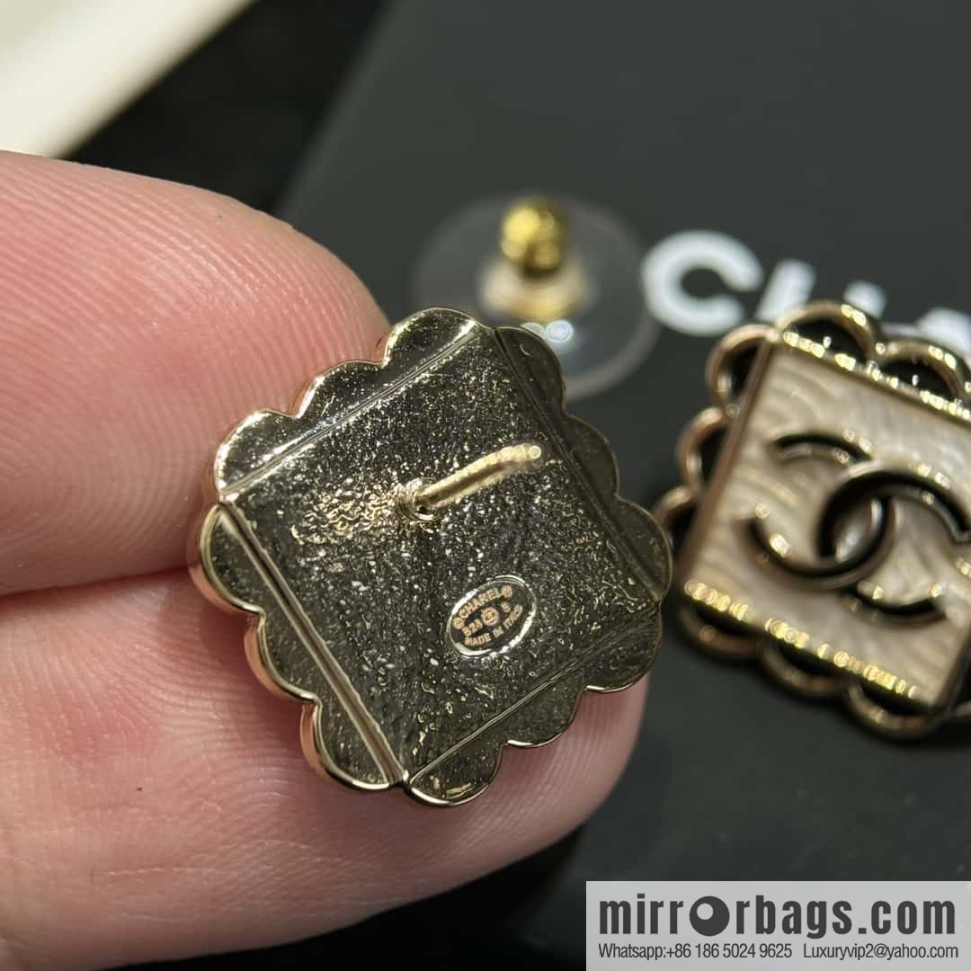 ❗️New ❗️☀️ new ☑️ chanel c1 double c square stud earrings ☀️