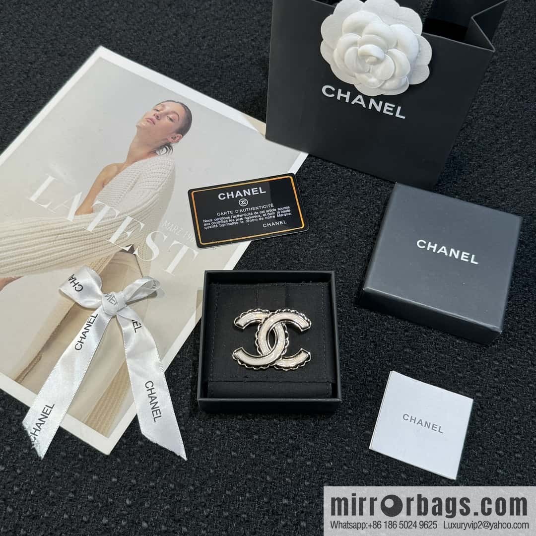 ❗️New ❗️☀️ New ☑️ Chanel Double C Brooch ☀️