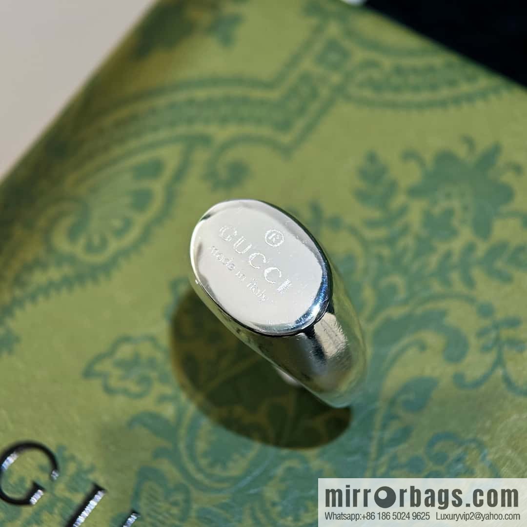 ❗️New ❗️ ☀ new Gucci oval glossy ring ☀