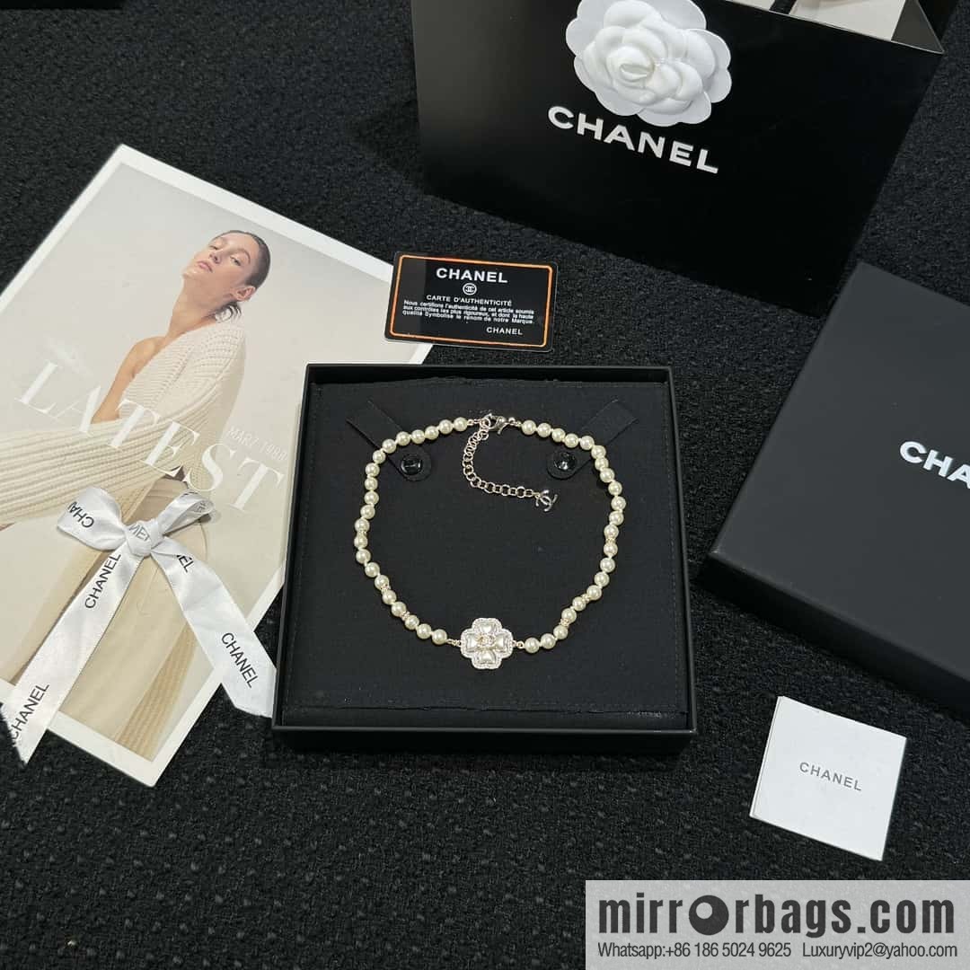 ❗️New ❗️☀️ New ☑️ Chanel Clover Pearl Necklace ☀️