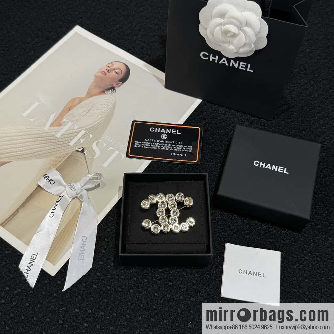 ❗️New ❗️☀️ New ☑️ Chanel Double C Round Diamond Brooch ☀️