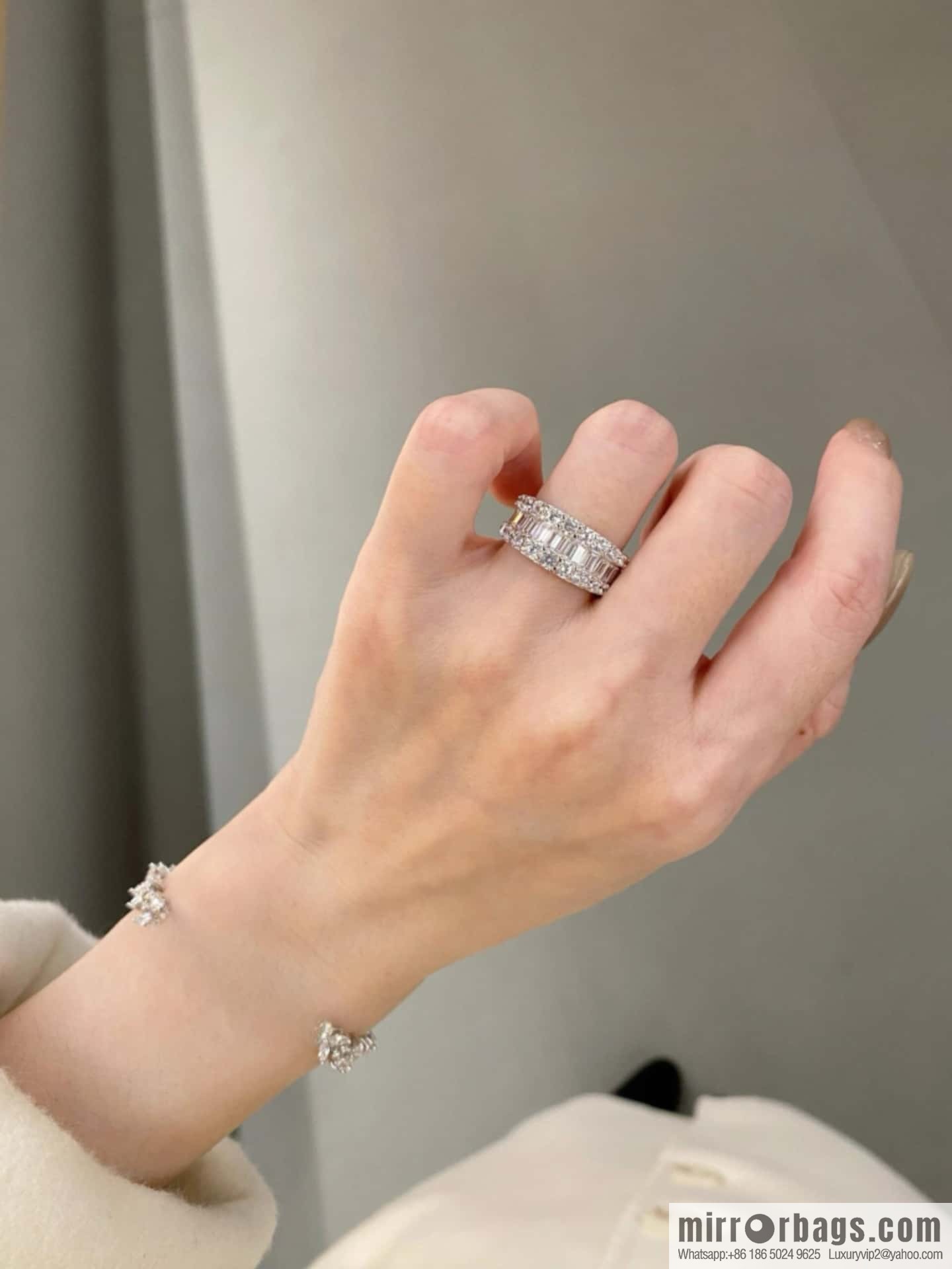 ❗️New ❗️ New ☑️ TIFFANY & Co. Half Full Diamond Square Diamond Ring