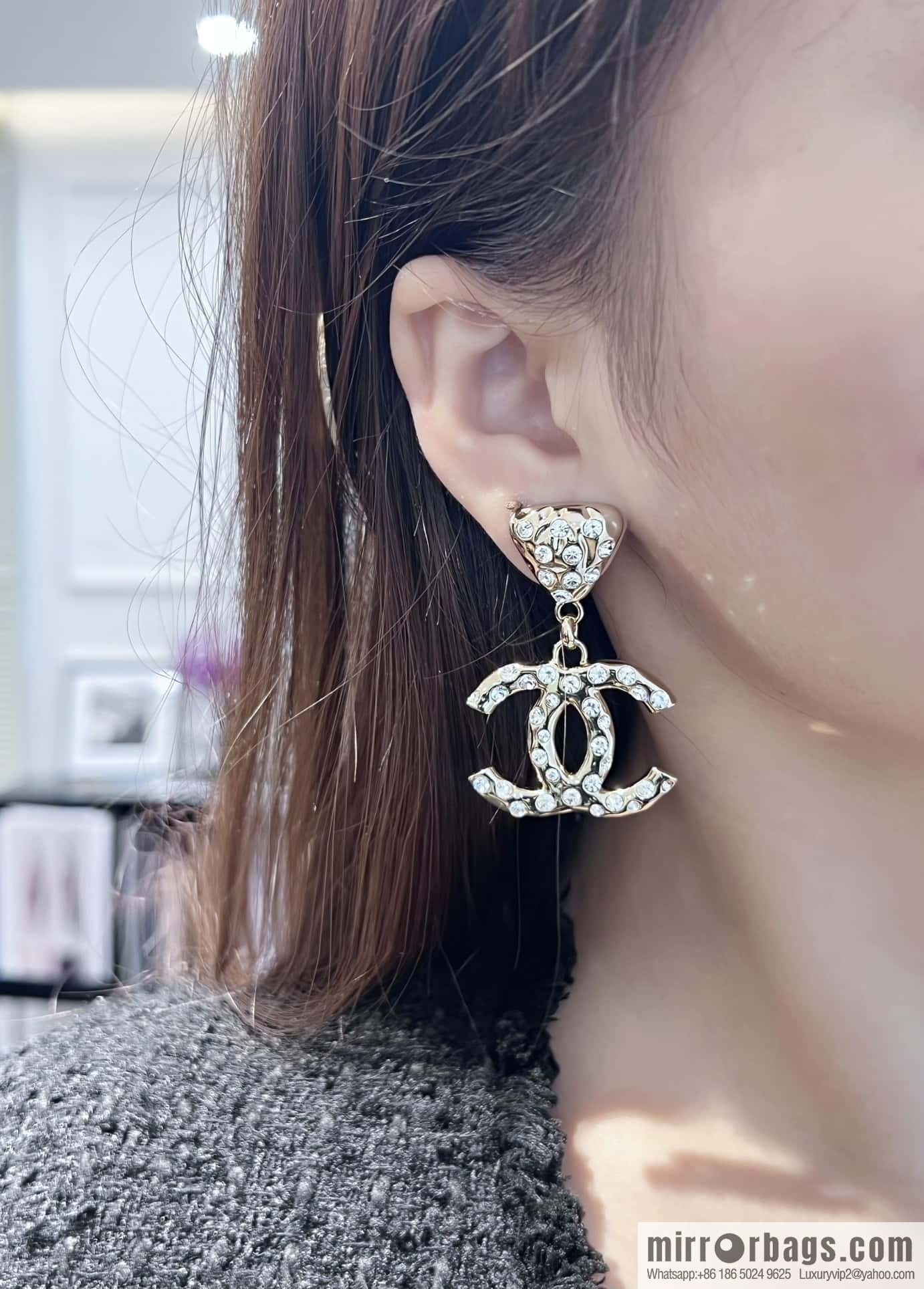 ❗️New ❗️ ☀️ new ☑️ chanel c2 double c three stud earrings ☀️