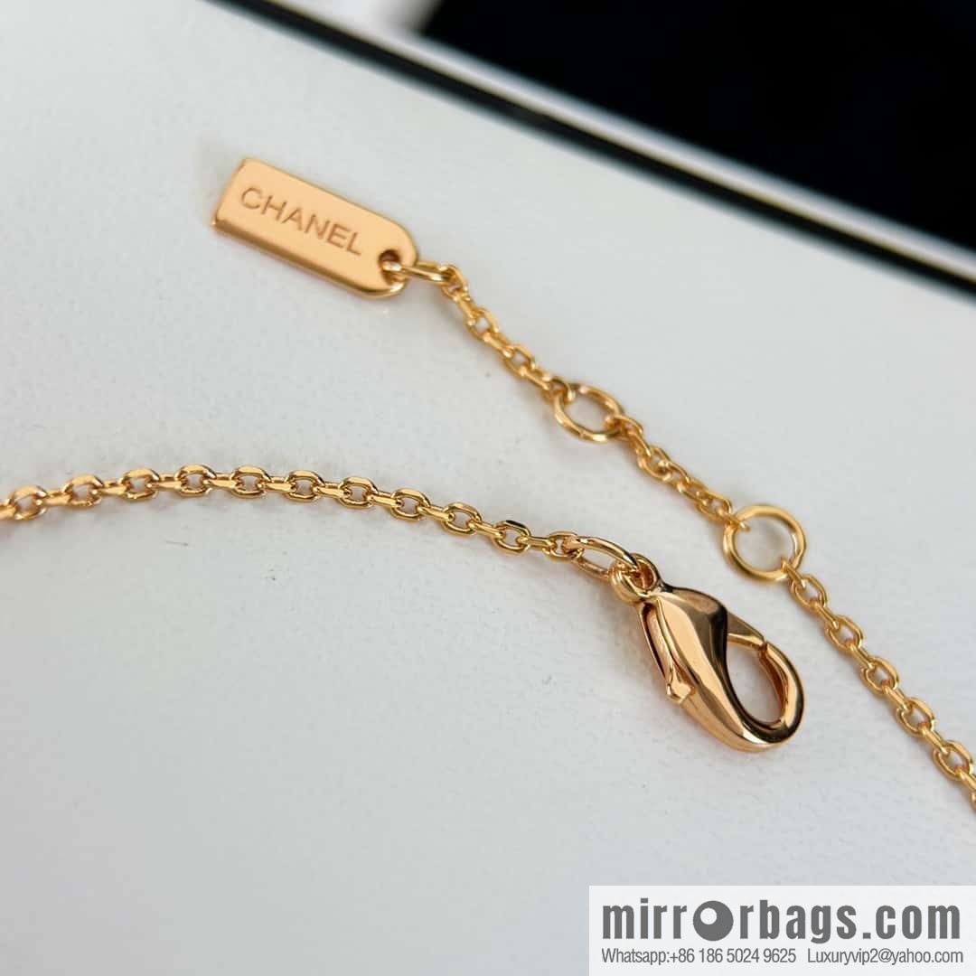 ❗️New ❗️☀️ New ☑️ Chanel COCO series 5 character bracelet ☀️