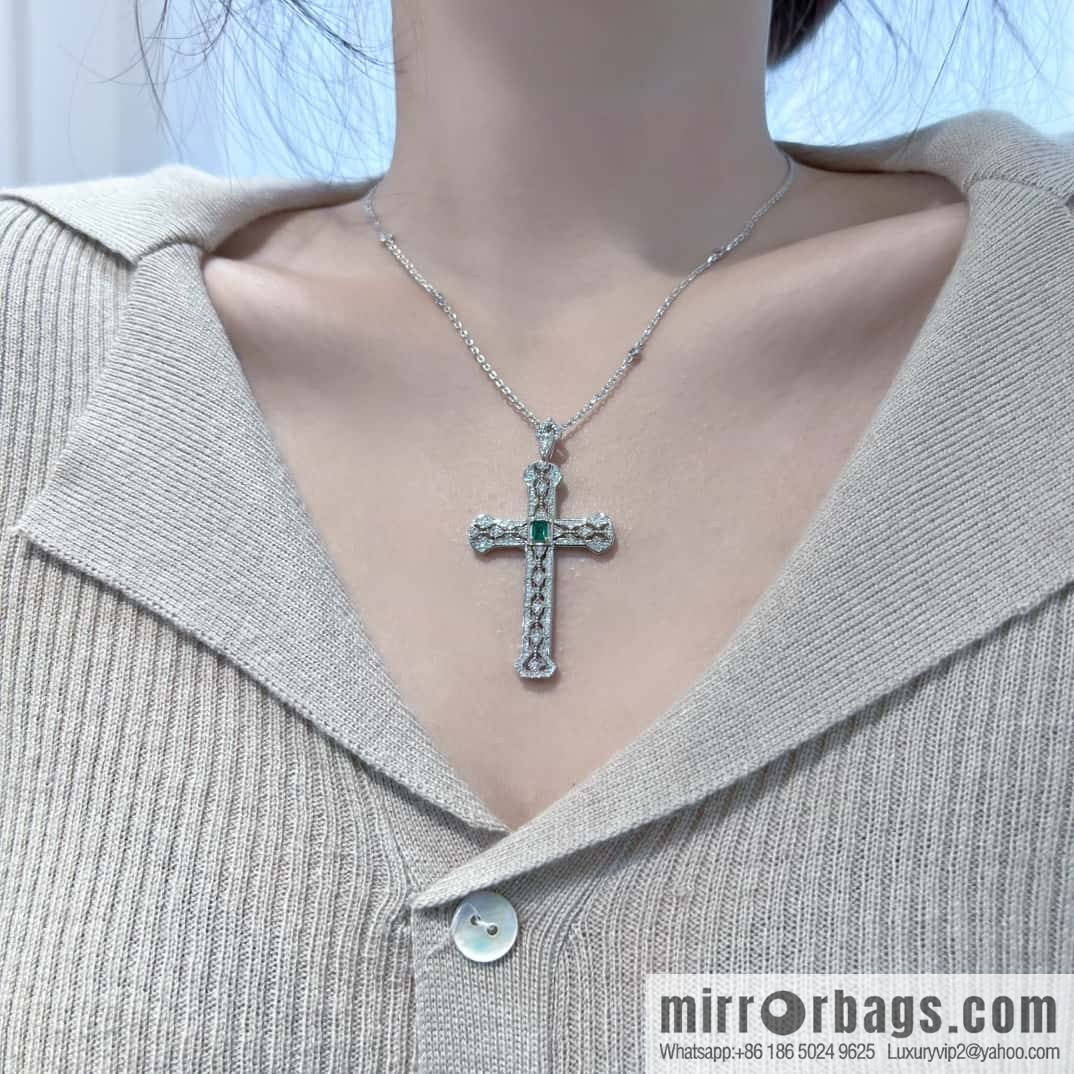 ❗New ❗ ☀ original order a ☀ new Croce heart green diamond cross necklace ☀