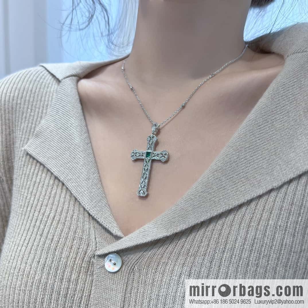 ❗New ❗ ☀ original order a ☀ new Croce heart green diamond cross necklace ☀