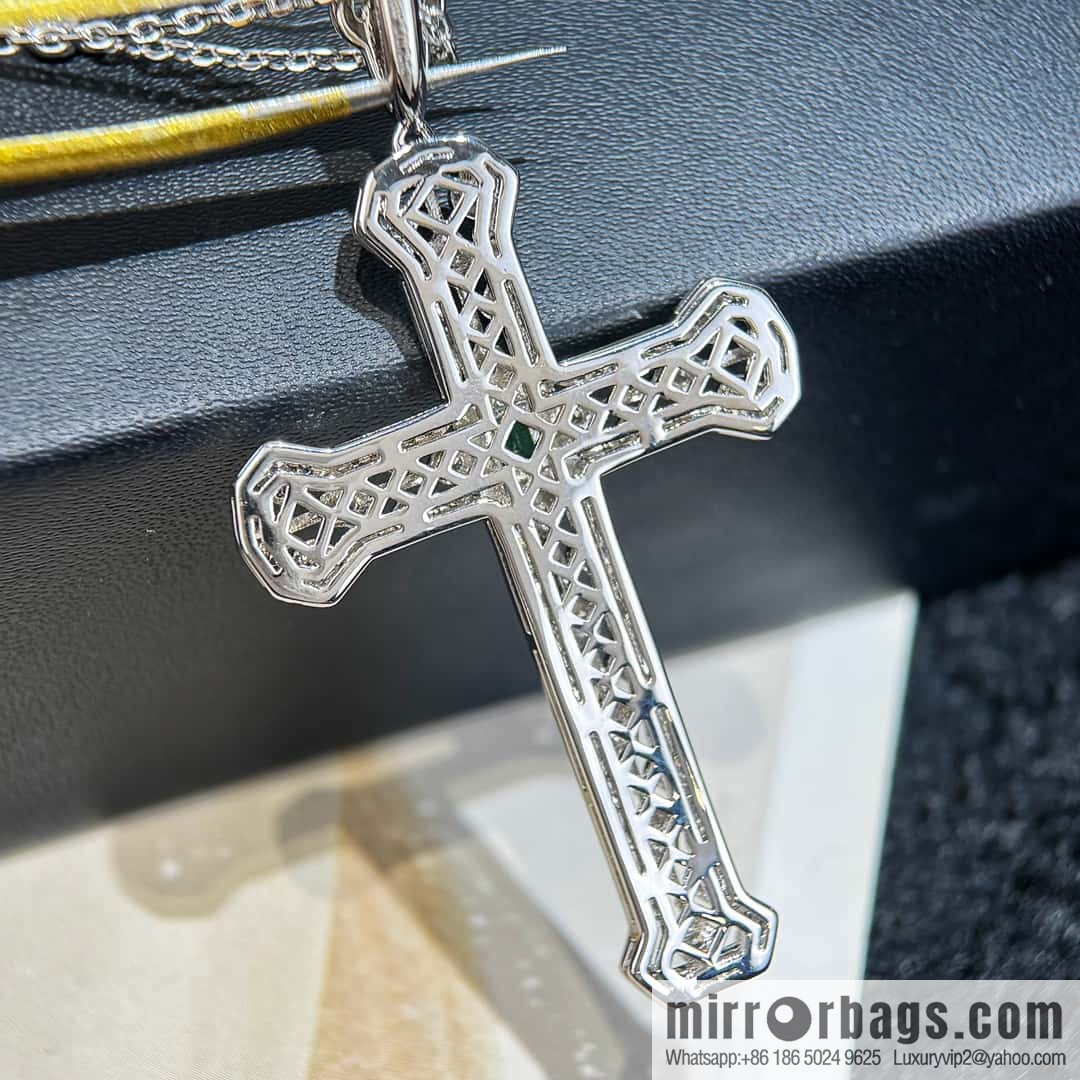 ❗New ❗ ☀ original order a ☀ new Croce heart green diamond cross necklace ☀