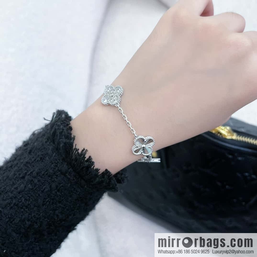 ❗️CNC version ❗️ ☀️ Van Cleef & Arpels diamond laser engraving four-leaf clover five-flower bracelet ☀